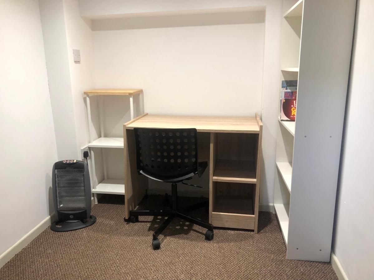 Central Lisburn Duplex Apartment Siren Stays Экстерьер фото